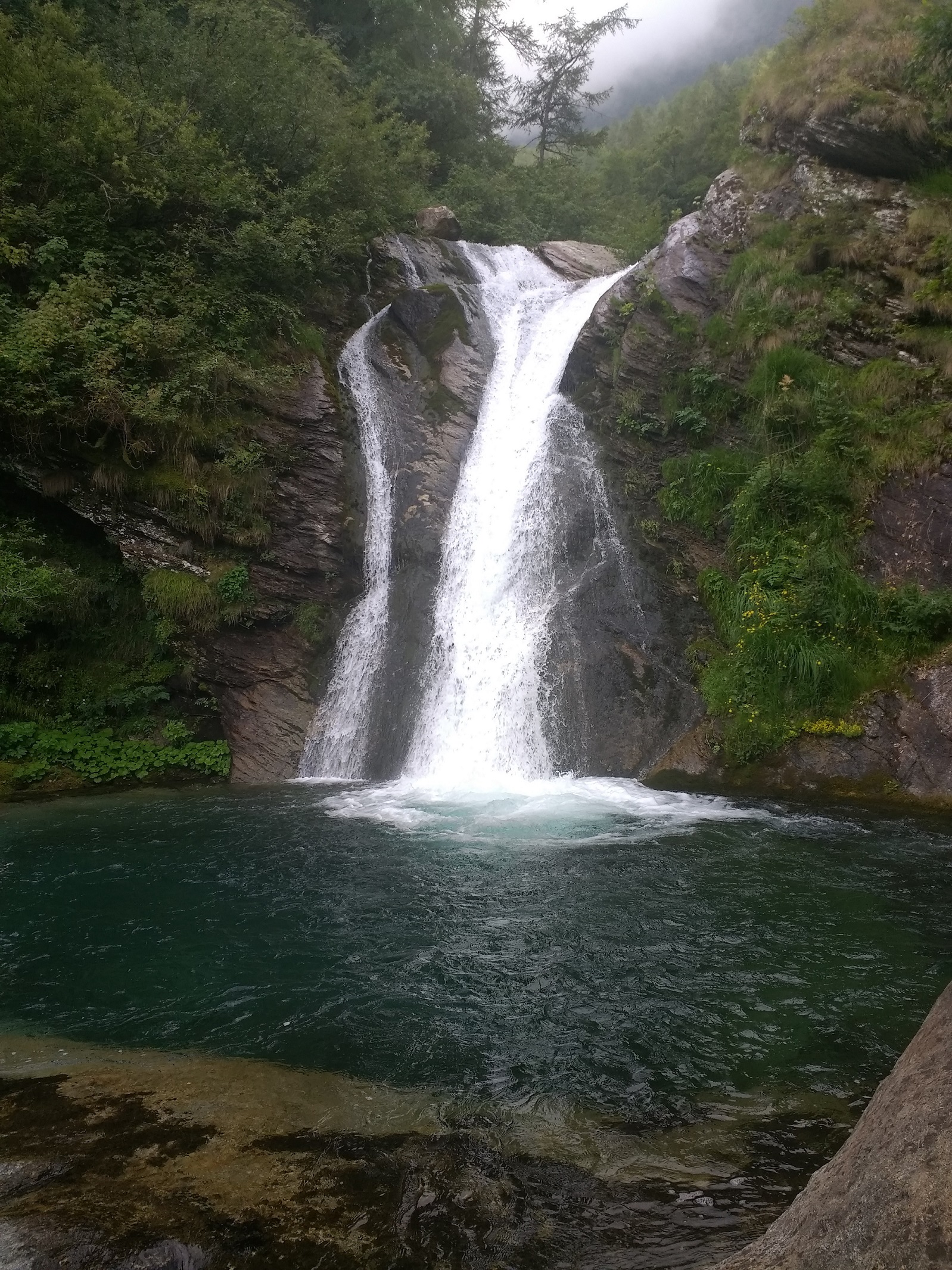 Cascata (Rifugio Val Gravio)